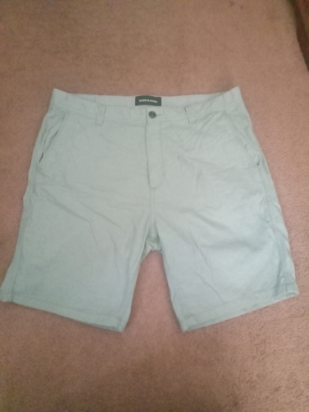 Rodd & Gunn Pale Green Flat-Front Men’s Shorts Sz 36